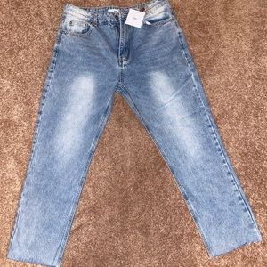 Carter Frayed Jeans
